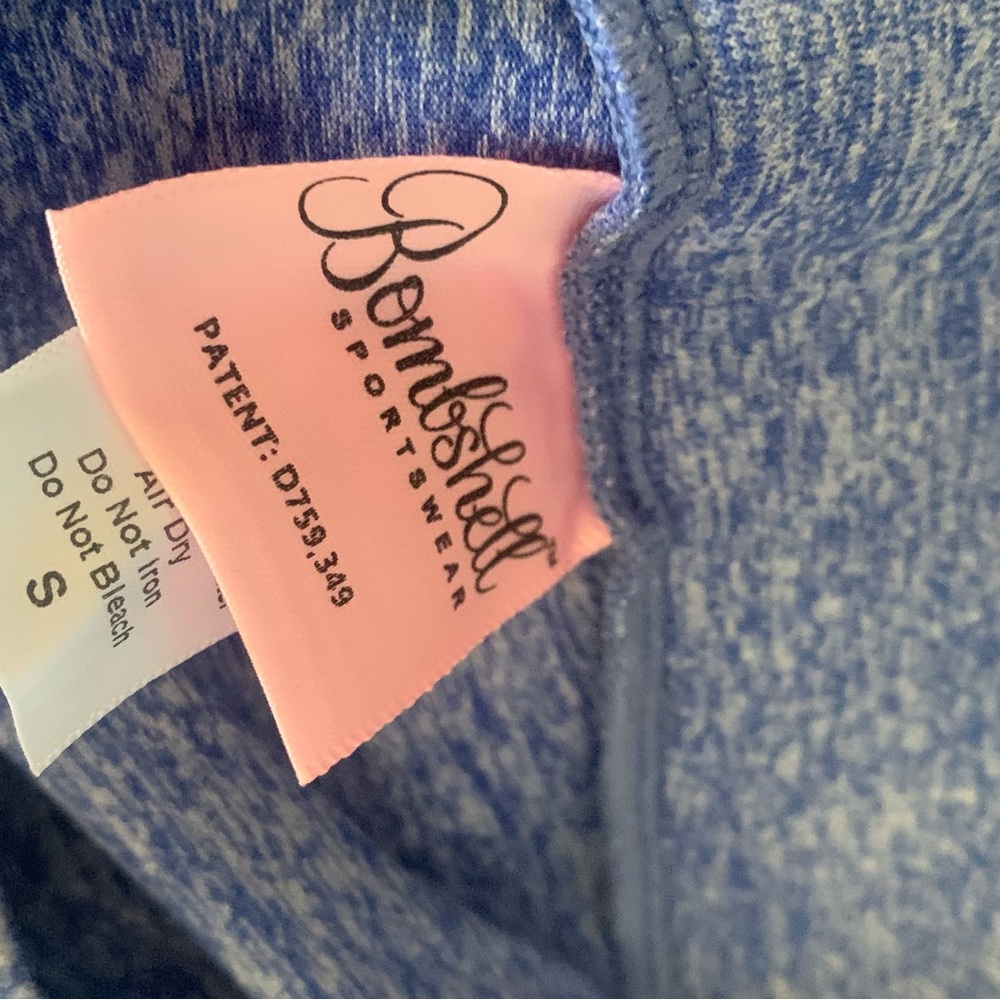 3 bombshell leggings size small